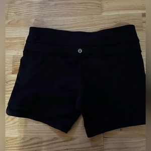 Lulu lemon biker short
